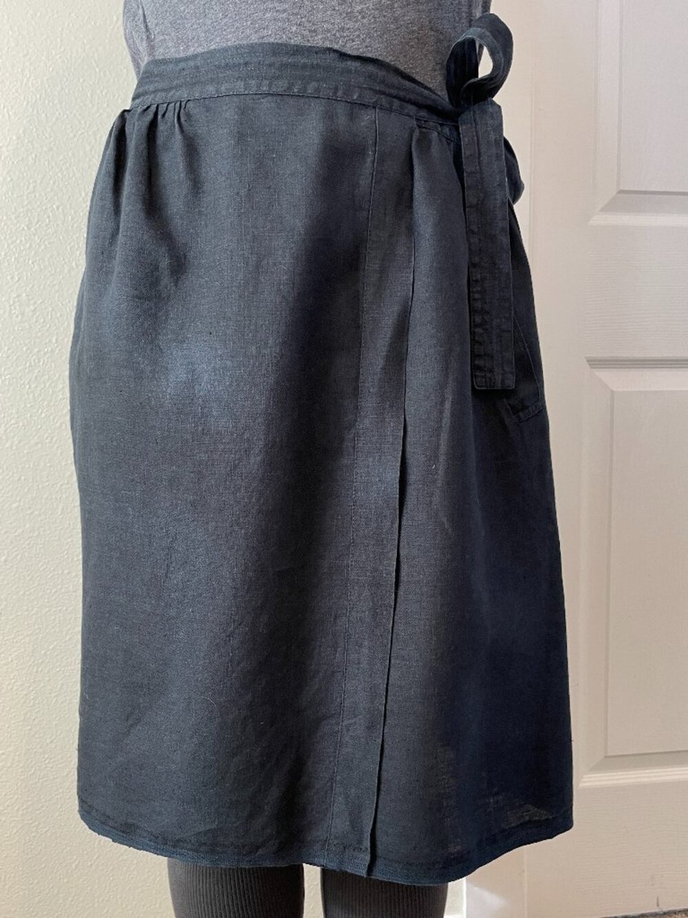 Fog Linen Work Black Wrap Skirt Pockets